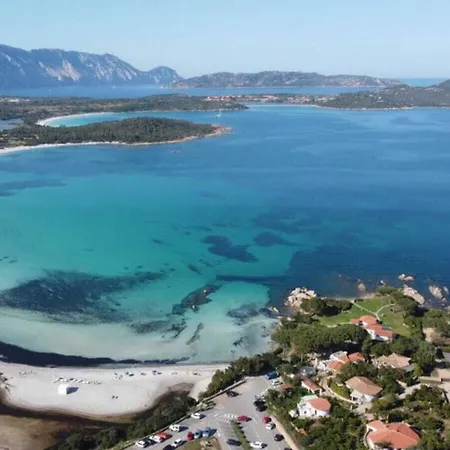 Apartment Flat Steps From The San Teodoro (Sardinia)